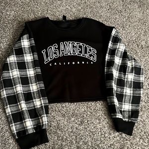 Large cropped sweatshirt